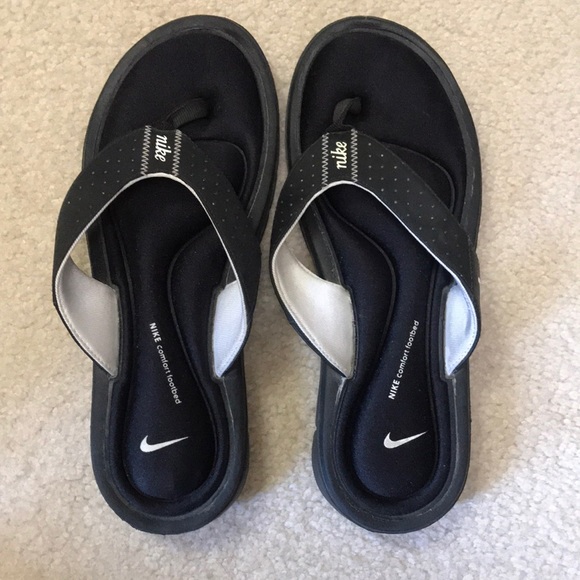 nike slipper shoes